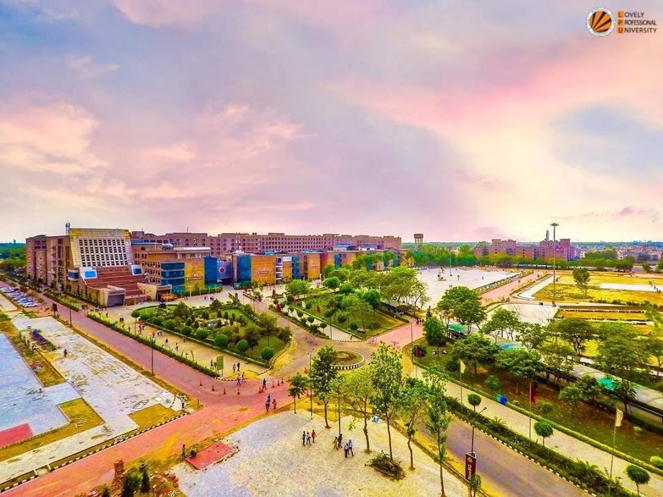 LPU Online MBA Fees 2026 Structure, Scholarships & ROI Analysis